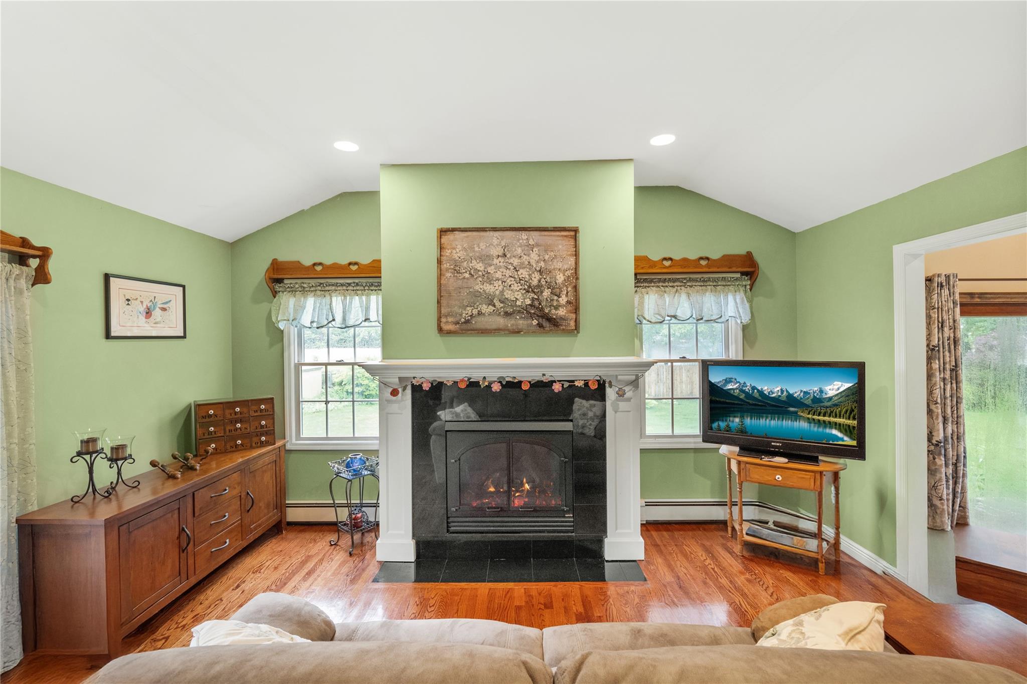 5 Cedar Heights Drive, Ridge, New York image 19