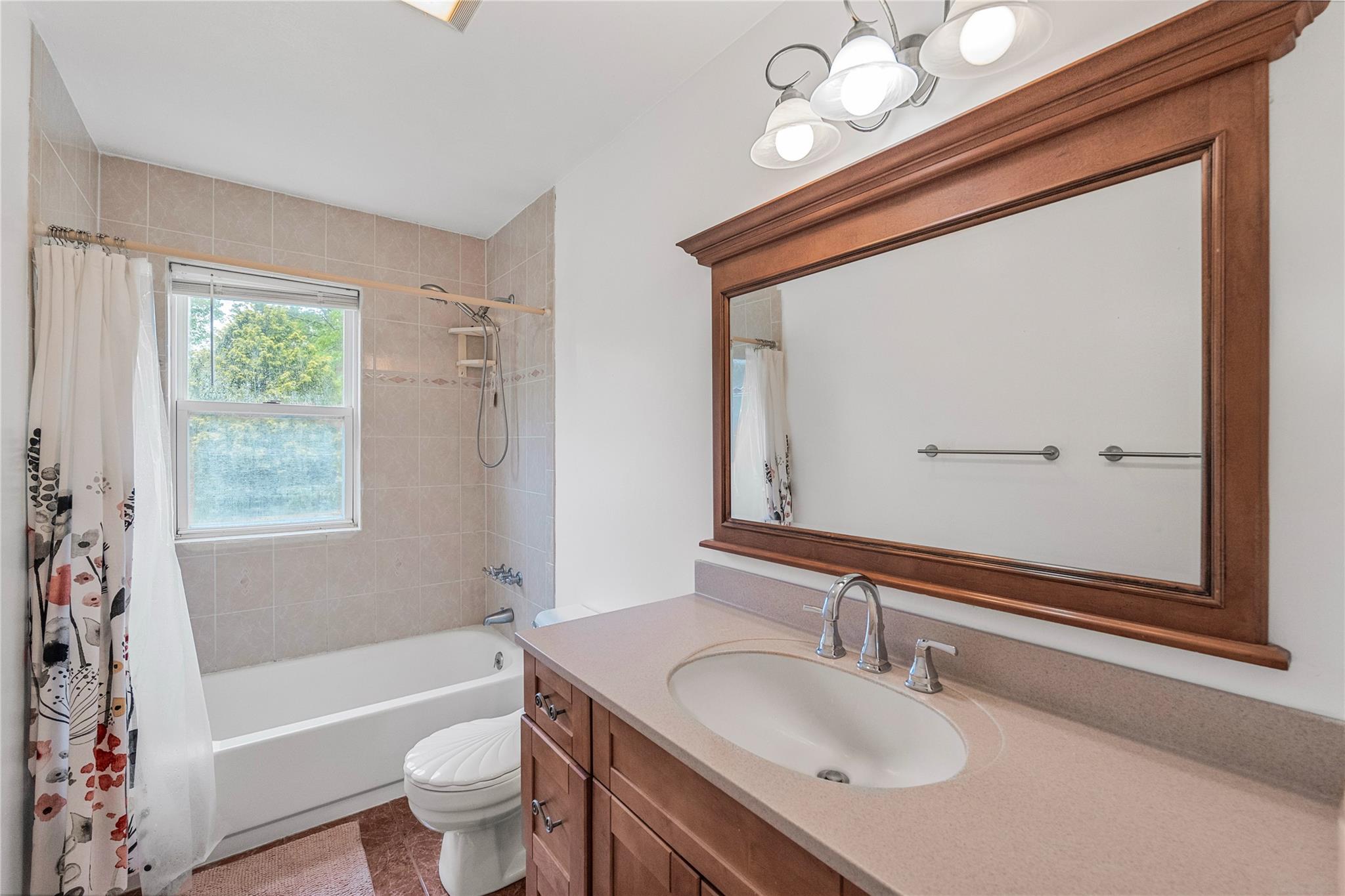 5 Cedar Heights Drive, Ridge, New York image 28
