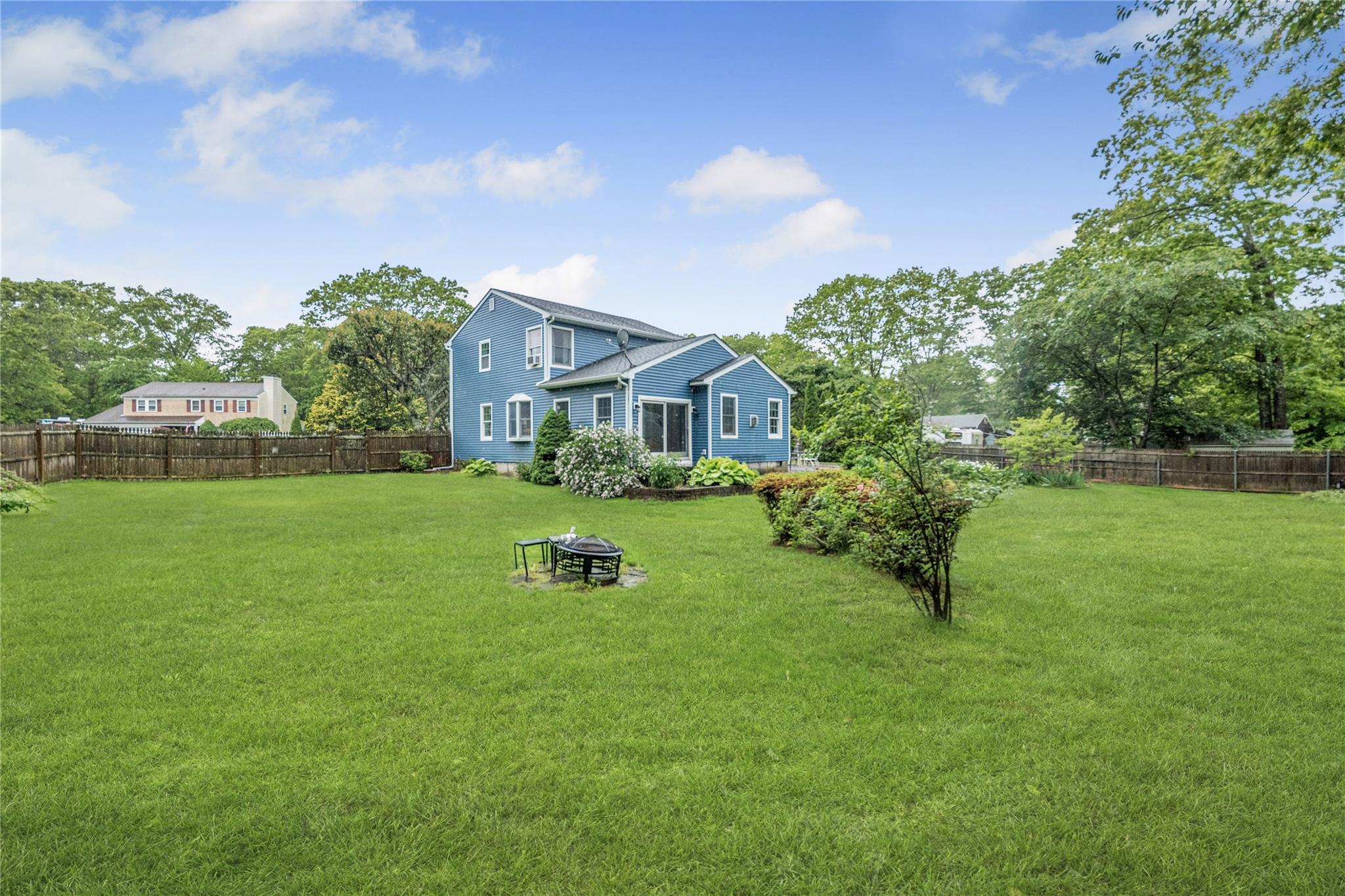 5 Cedar Heights Drive, Ridge, New York image 9