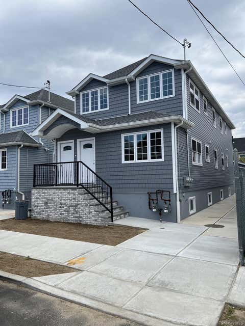 Multifamily For Sale - 111-25 116th Street<br/> South Ozone Park, NY 11420