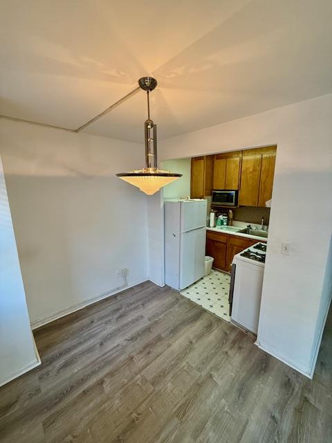 52-30 39th Drive Dr #5H, Woodside, New York image 8