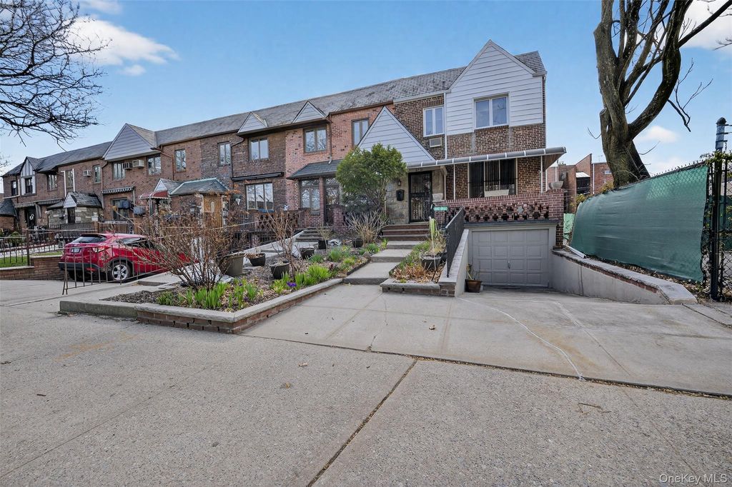 Photo of 85-12 65th Drive, Rego Park, NY 11374 (MLS # 977829)