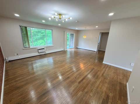 Condo For Rent - 3 Barnett Drive #3<br/> Monroe, NY 10950