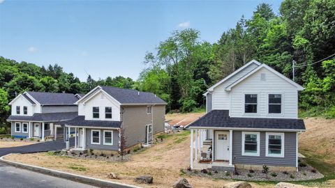 Photo of 19 Hooker Street, Kingston, NY 12401 (MLS # 1029019)