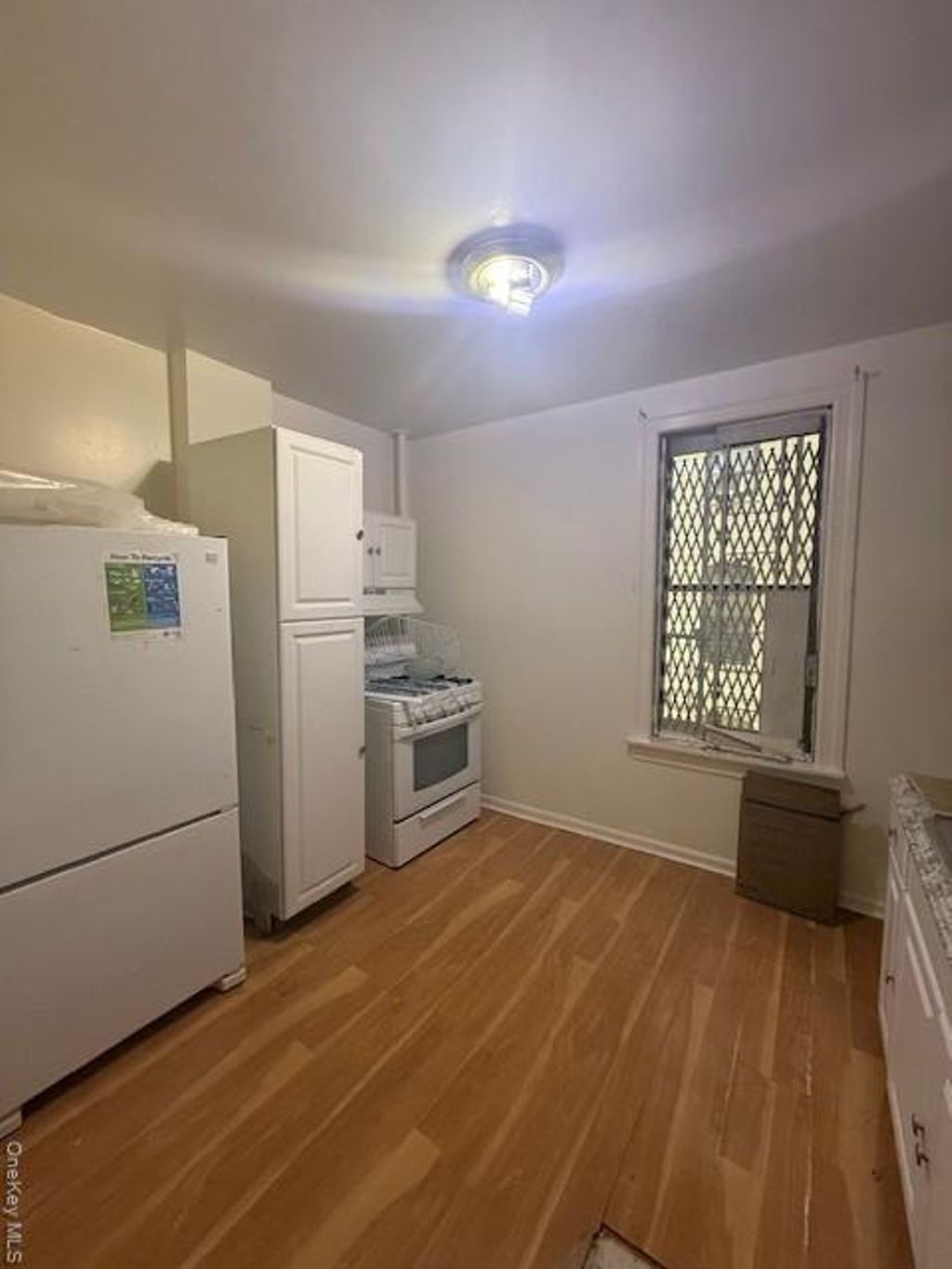 Photo of 2116 Honeywell Avenue Ave #1, Bronx, NY 10460 (MLS # 965754)