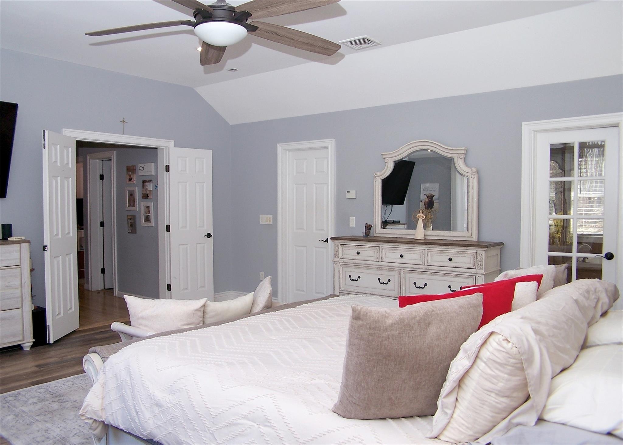 11 N Doral Lane, Yaphank, New York image 13