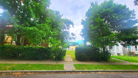 Vacant Land For Sale - 12 Lexington Avenue<br/> Poughkeepsie, NY 12601