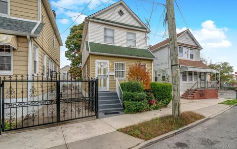 11043 159th Street Jamaica NY 11433