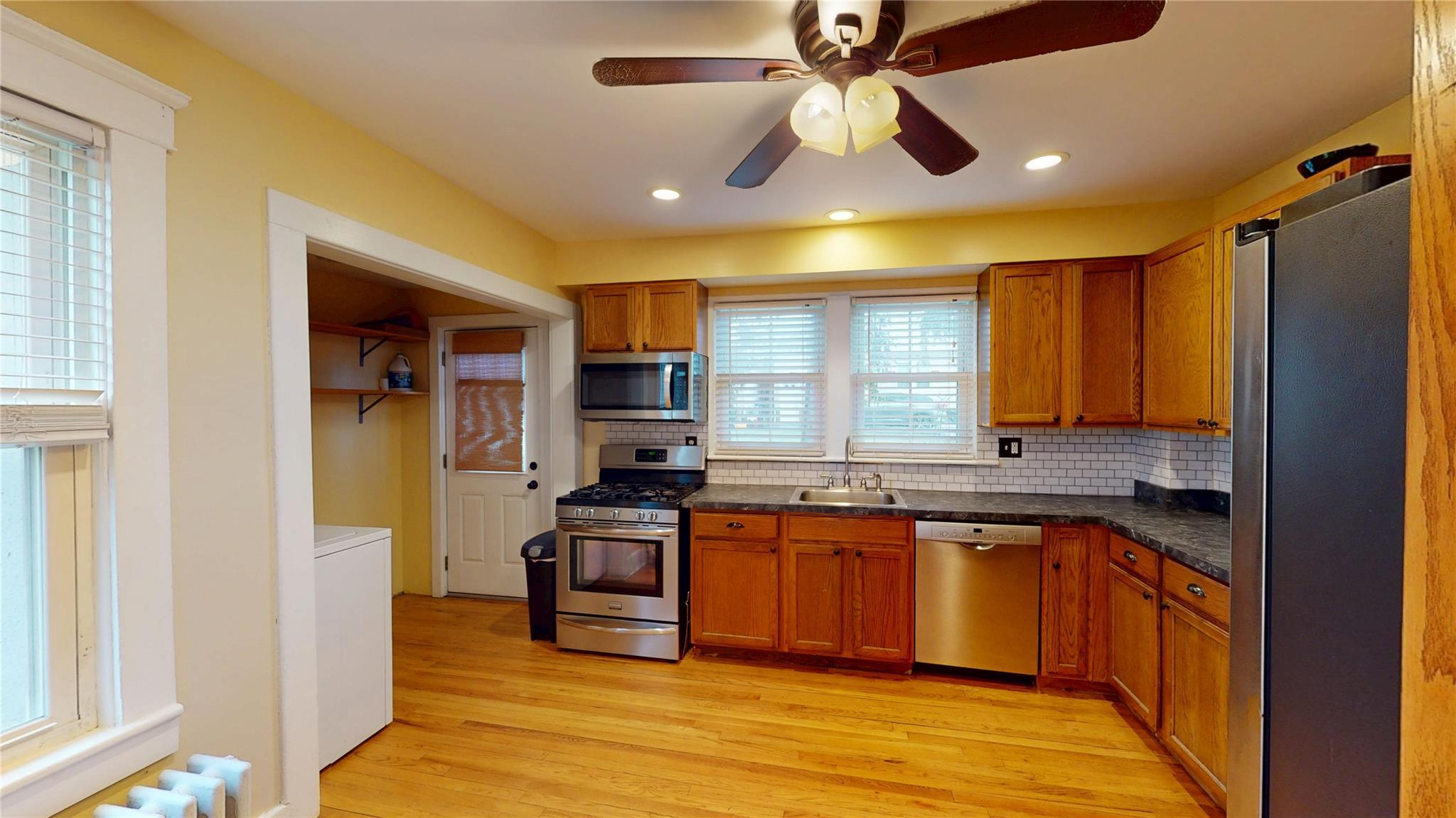 88 Waldron Avenue, Nyack, New York image 10