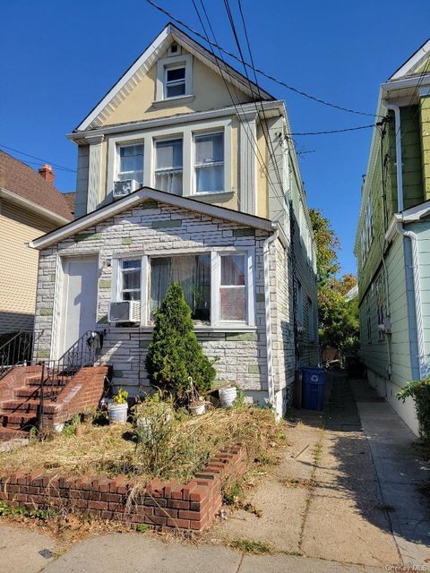 9429 114th Street Richmond Hill NY 11419