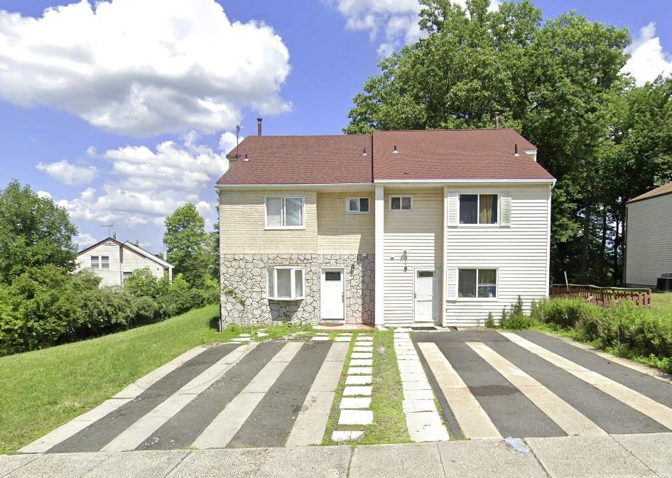 16 Albacon Road, Nanuet, New York image 1