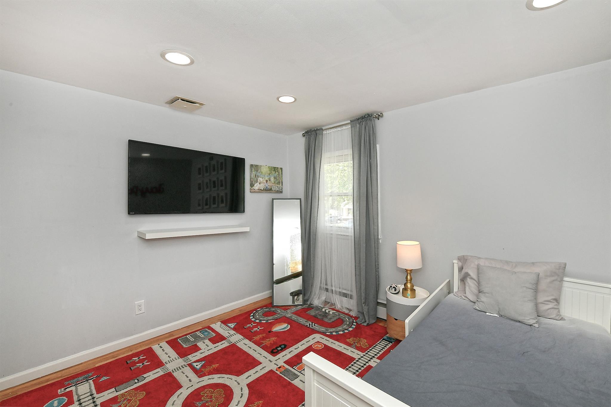 45 Longworth Avenue, Dix Hills, New York image 23