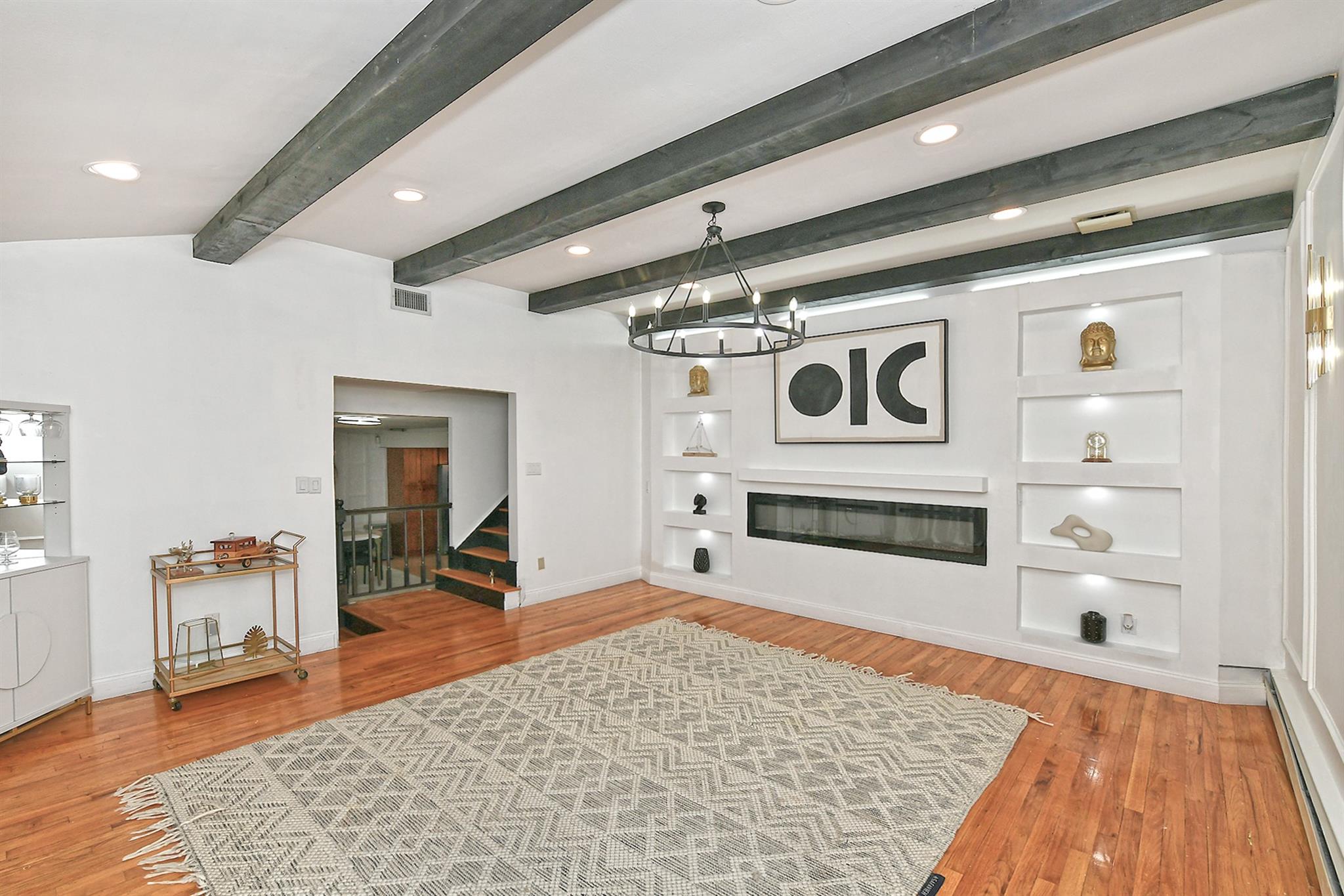 45 Longworth Avenue, Dix Hills, New York image 19