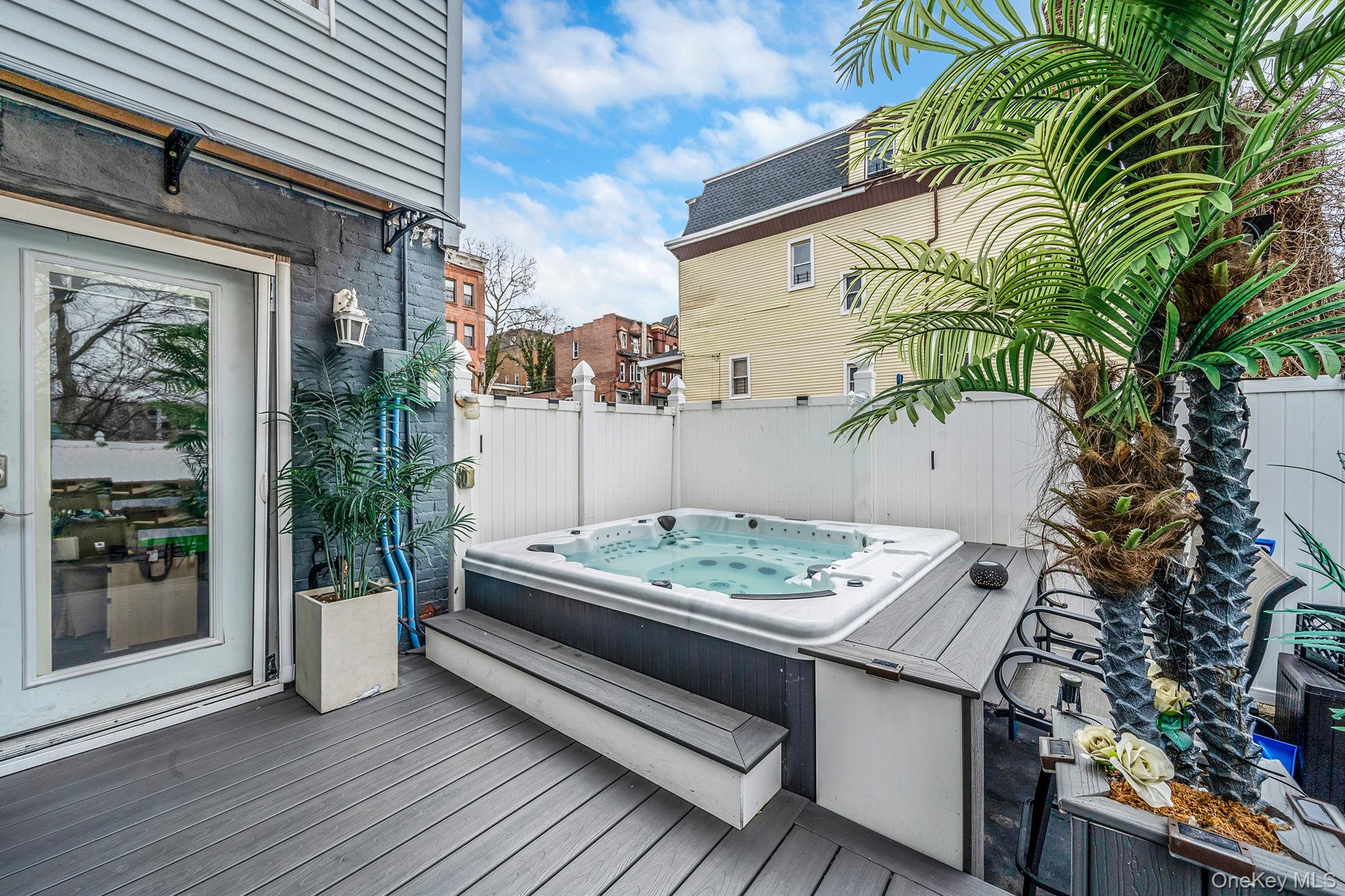 185 Woodworth Avenue