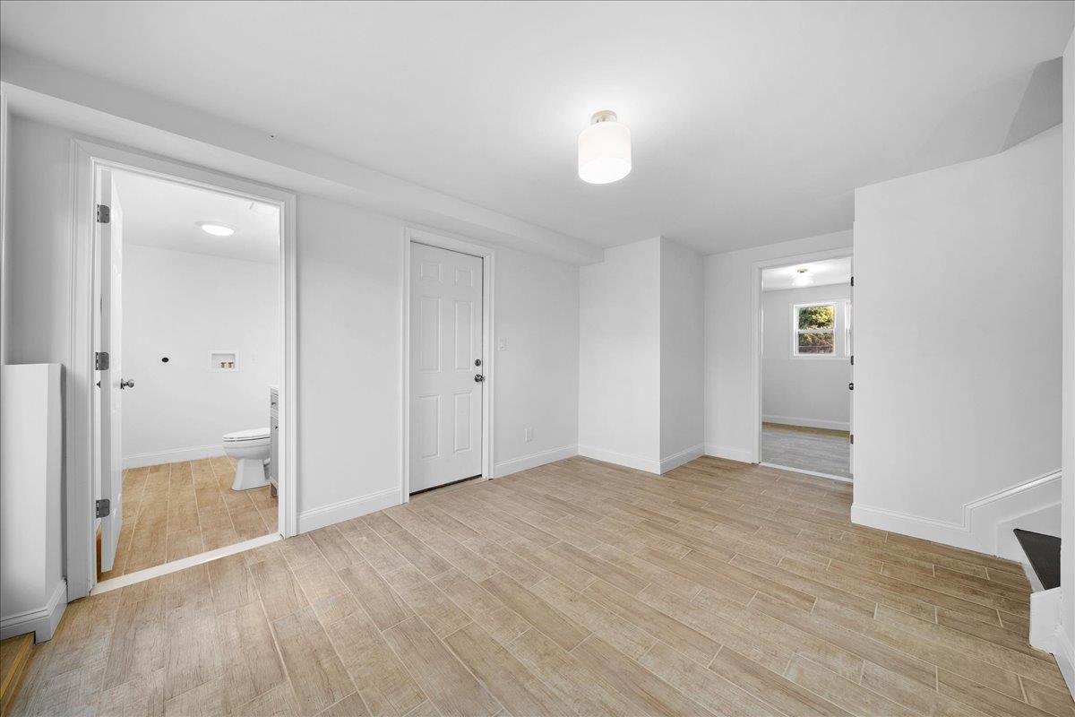 7 Rainbow Drive, Hauppauge, New York image 16