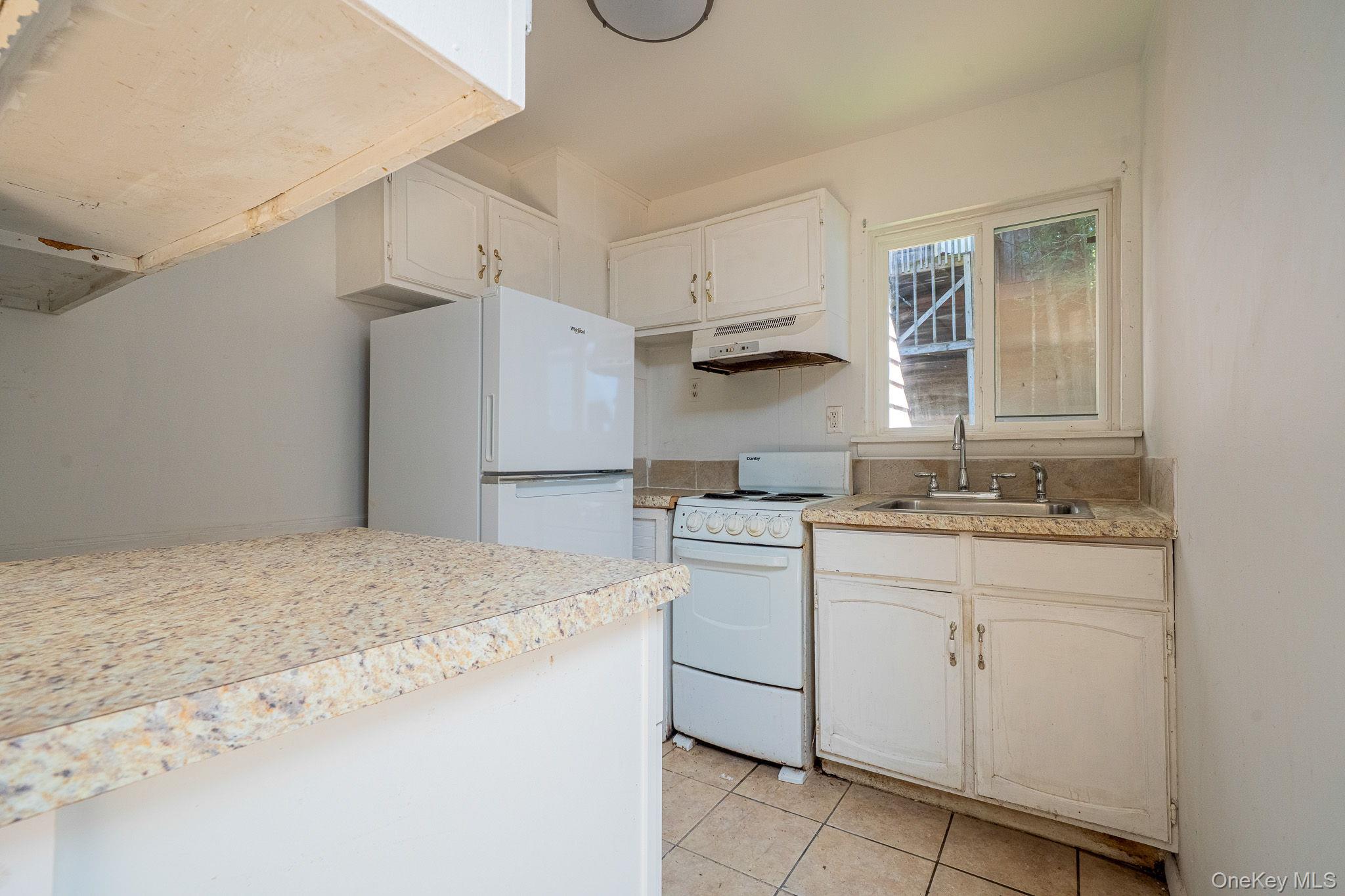 4 White Birch Lane