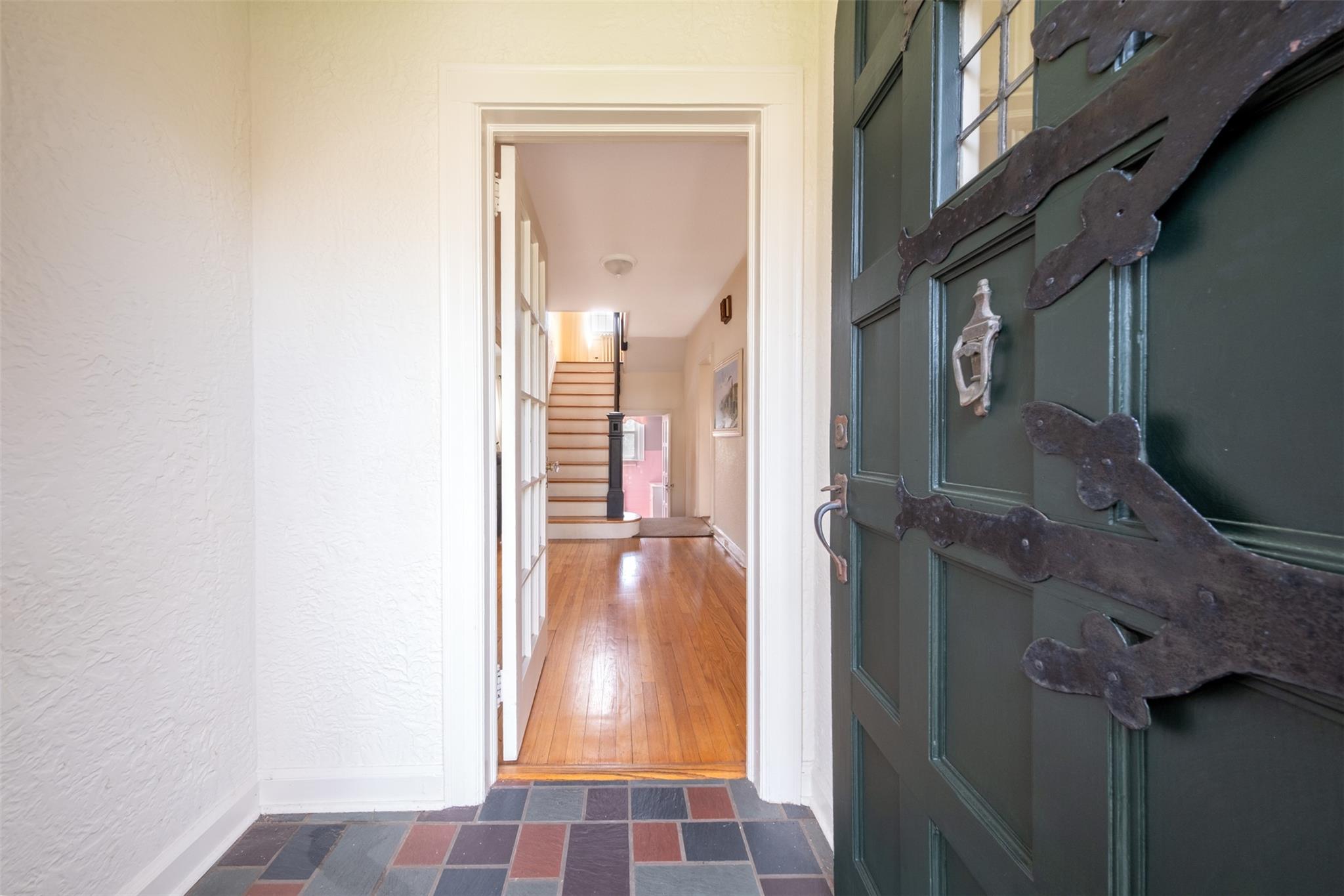1065 Washington Avenue, Pelham, New York image 4