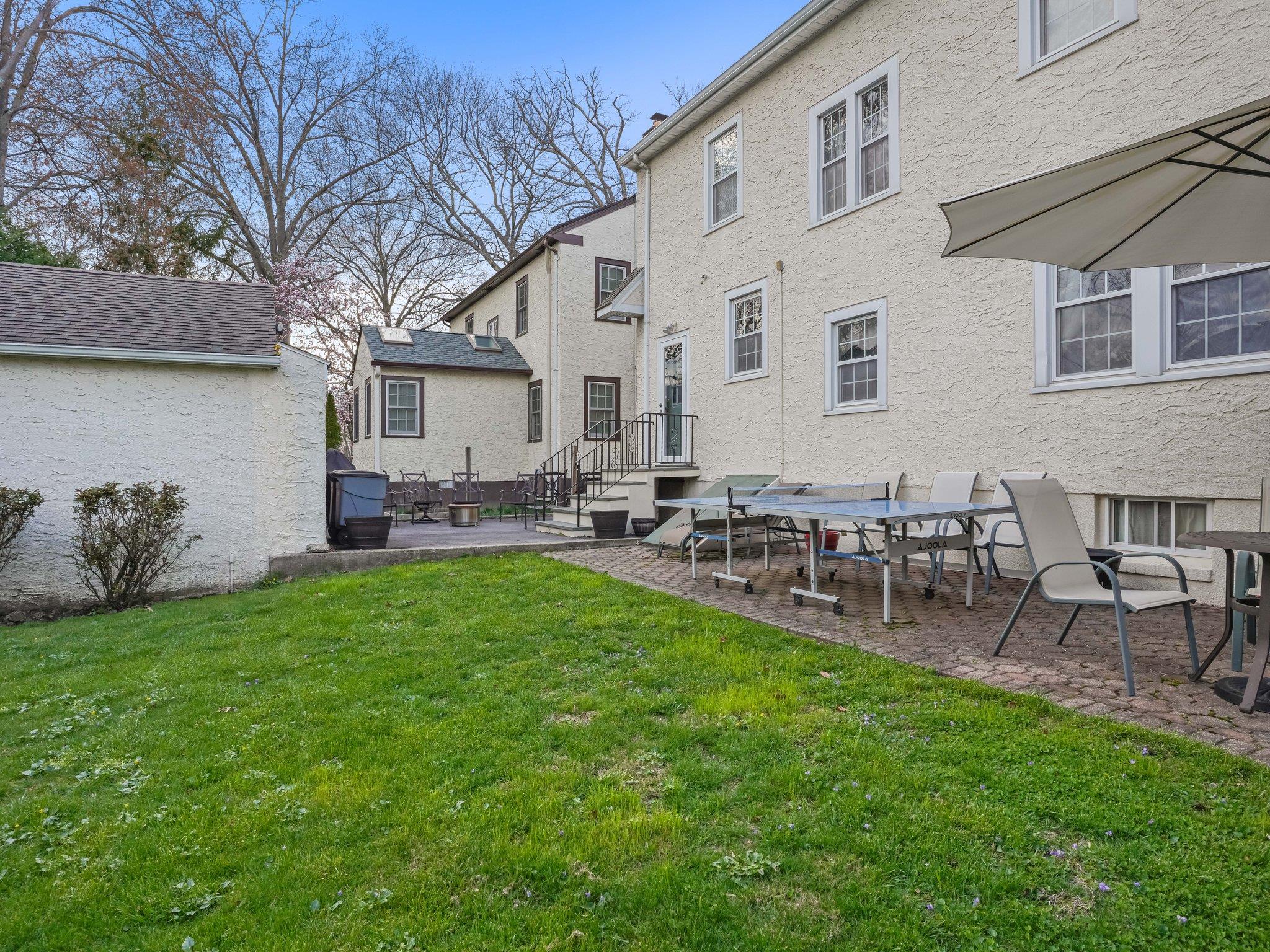 1065 Washington Avenue, Pelham, New York image 33
