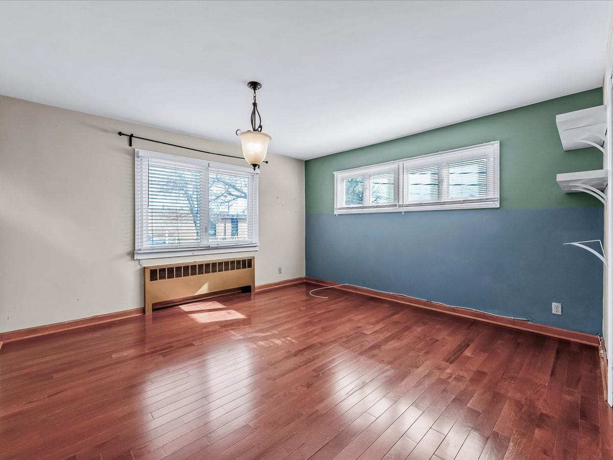 430 Bayview Avenue, Amityville, New York image 14