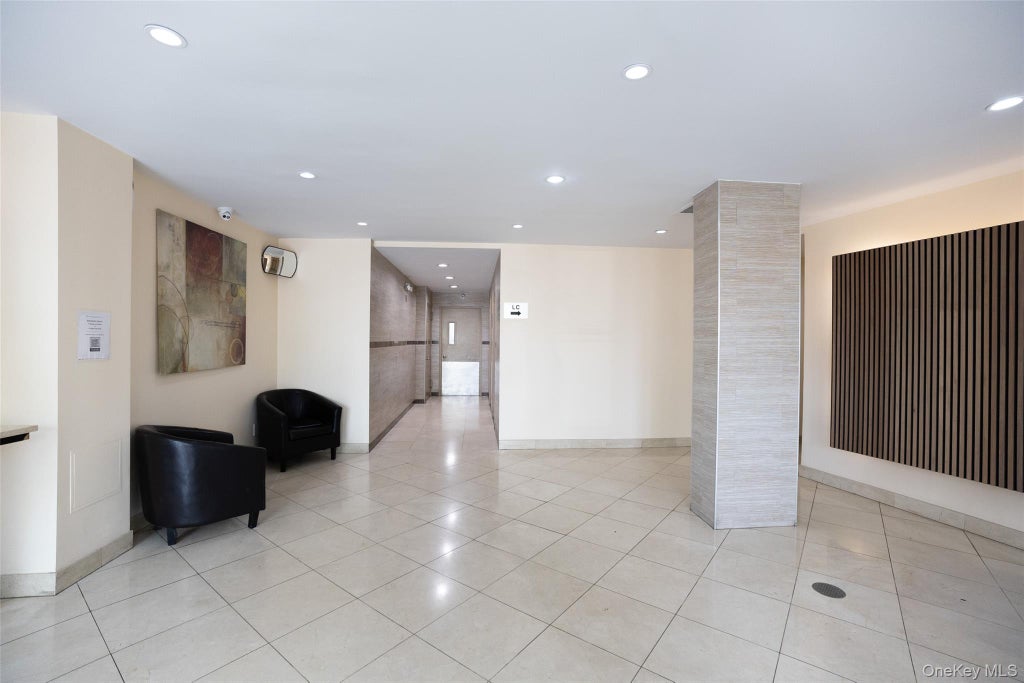 Photo of 99-40 63rd Road #9Z, Rego Park, NY 11374 (MLS # 1040623)