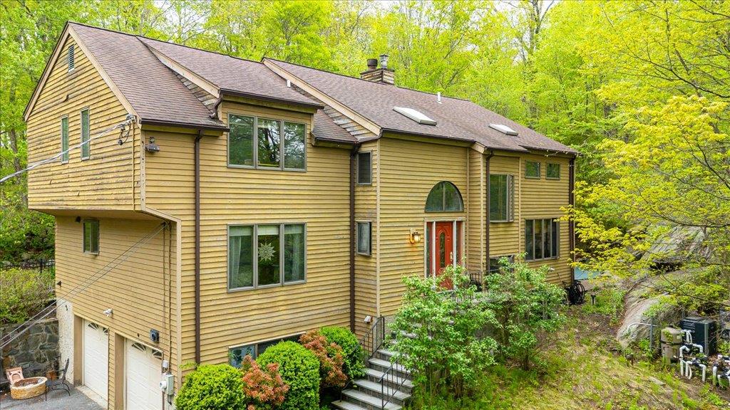 Photo 1 of Elmwood Road, South Salem, New York, $999,000, Web #: 863061