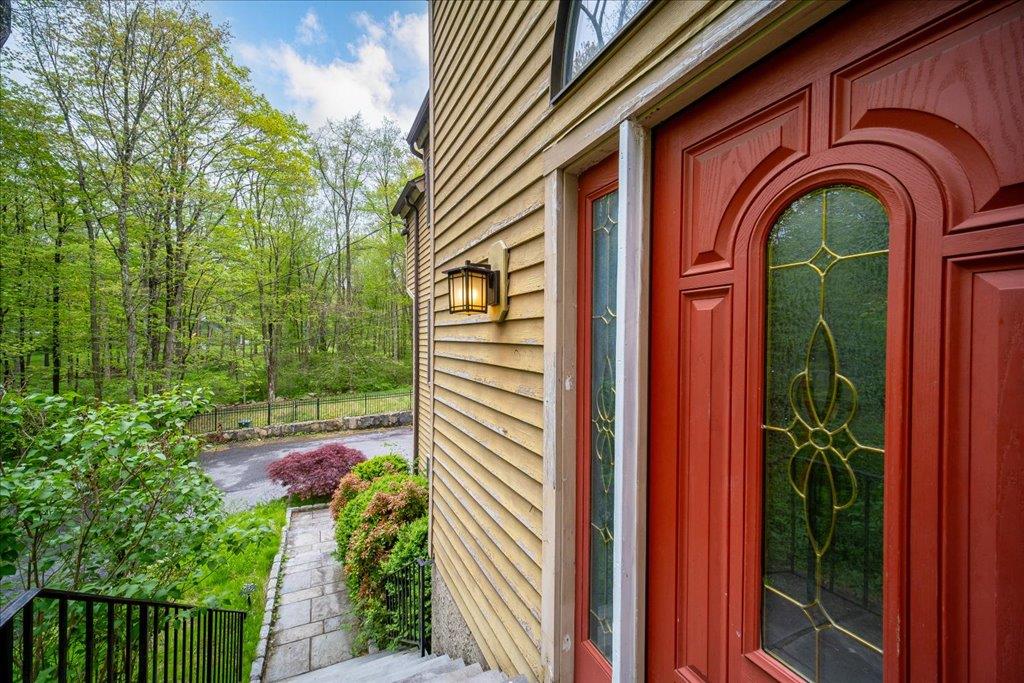 212 Elmwood Road, South Salem, New York image 28