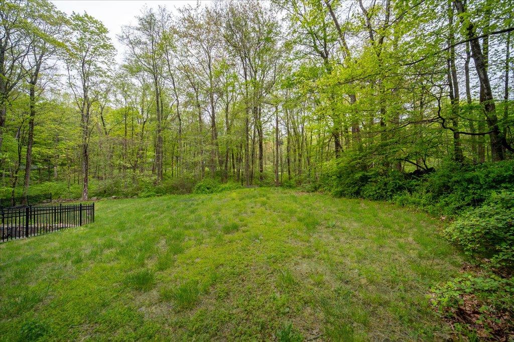 212 Elmwood Road, South Salem, New York image 29