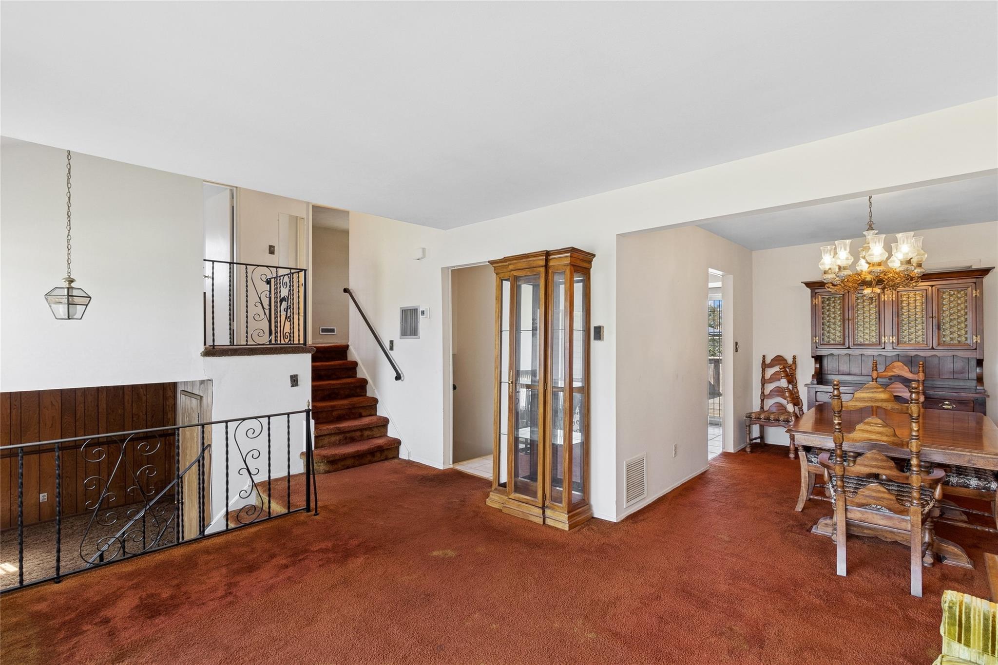 56 Hayrick Lane, Commack, New York image 15