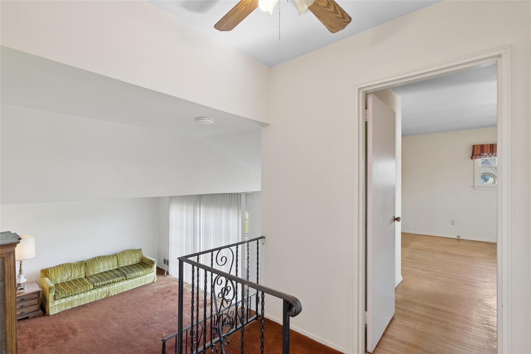 56 Hayrick Lane, Commack, New York image 29