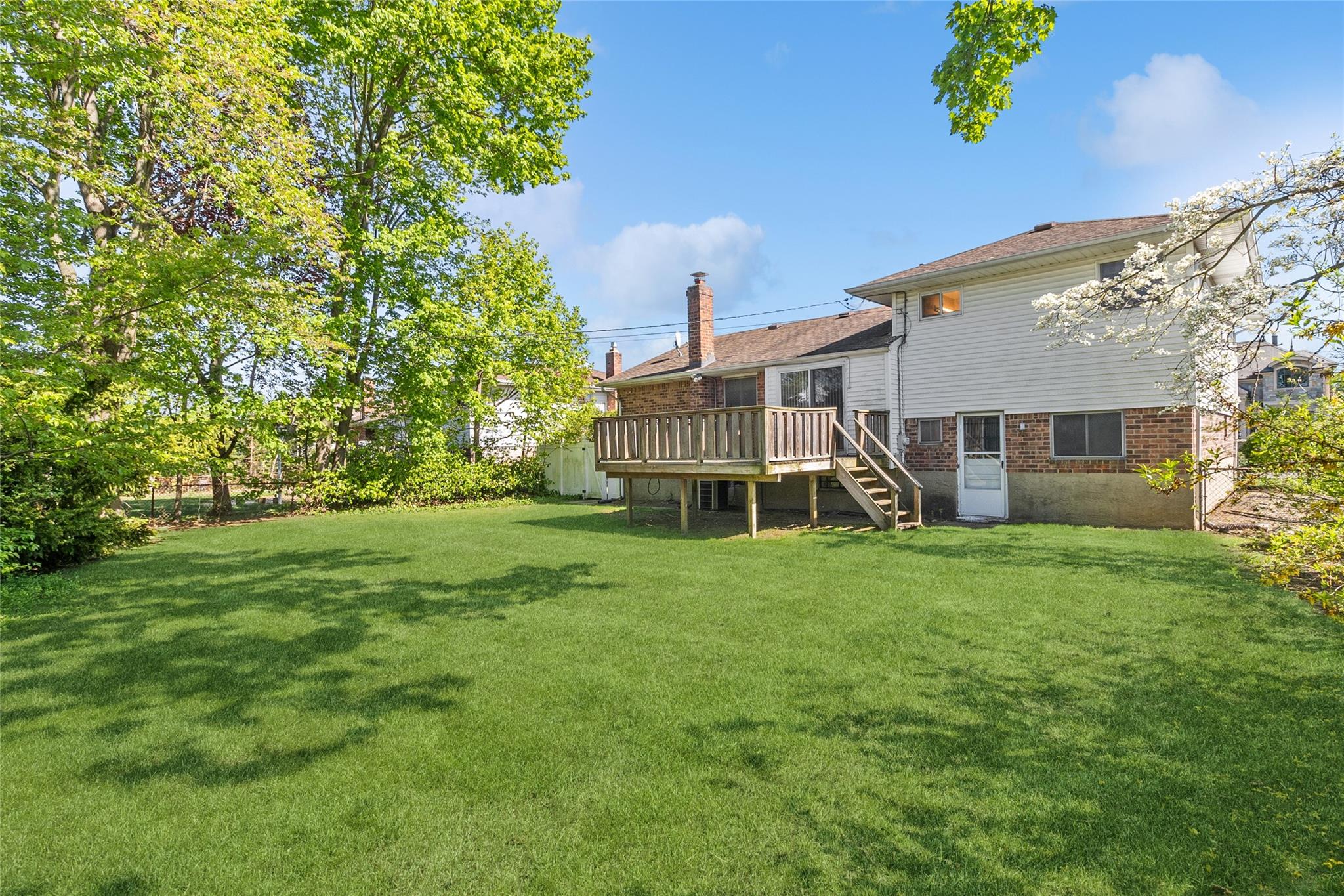 56 Hayrick Lane, Commack, New York image 7