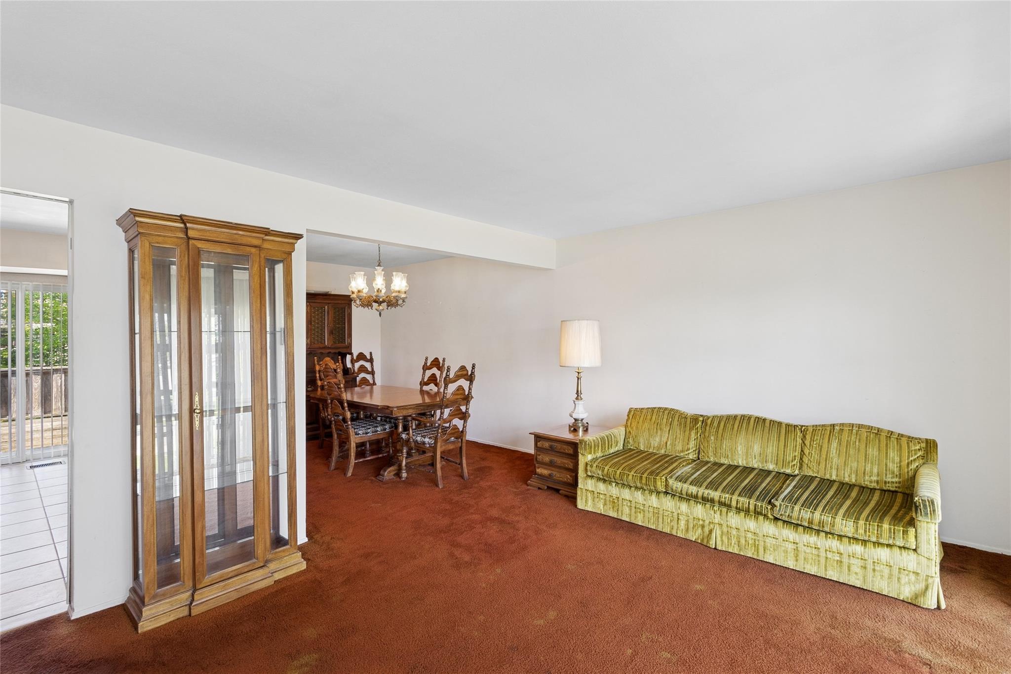 56 Hayrick Lane, Commack, New York image 16