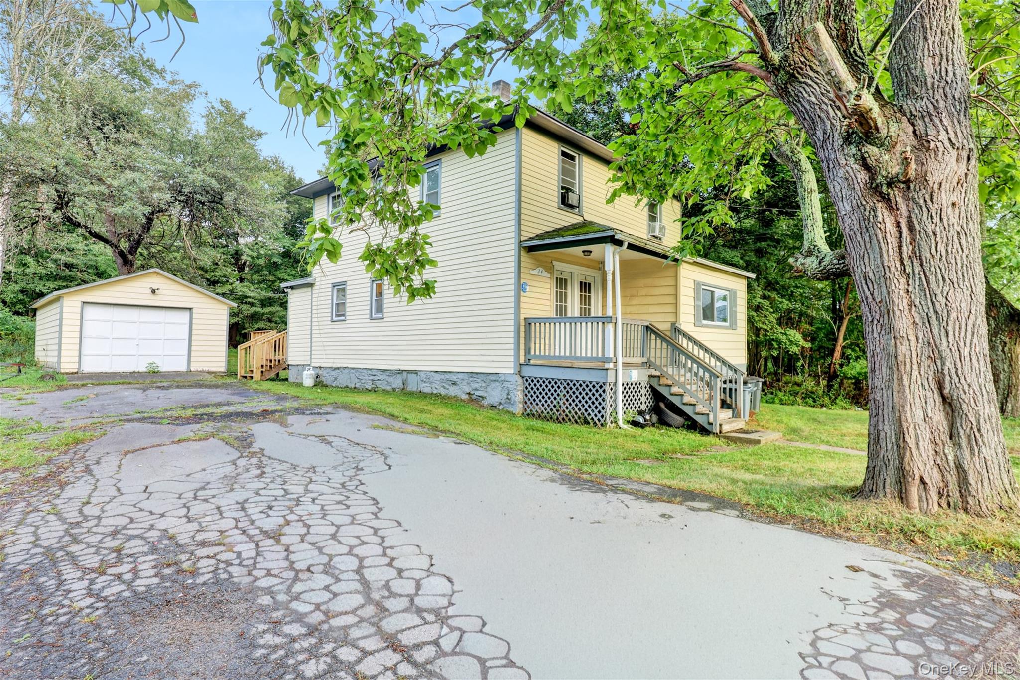 24 Pleasant View Avenue