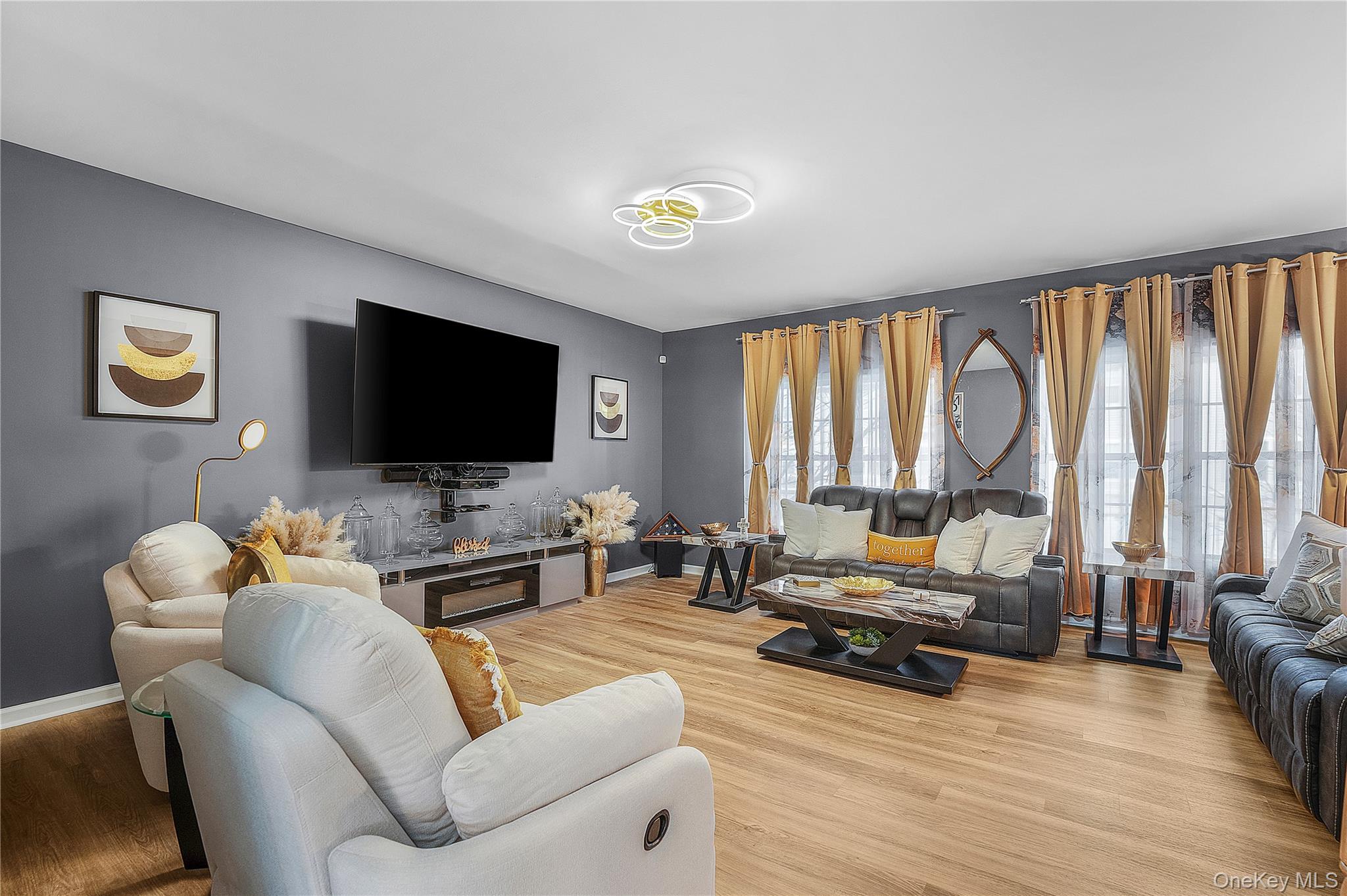 5 Seeley Bull Street