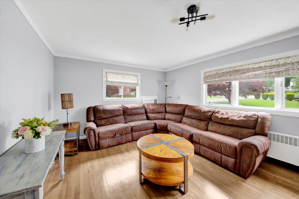 7 Oak Street, Elmsford, New York image 5
