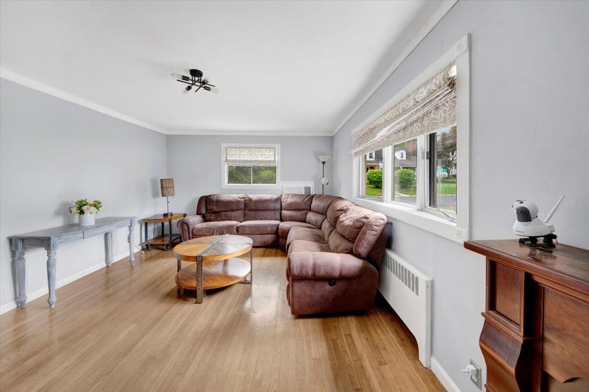 7 Oak Street, Elmsford, New York image 6