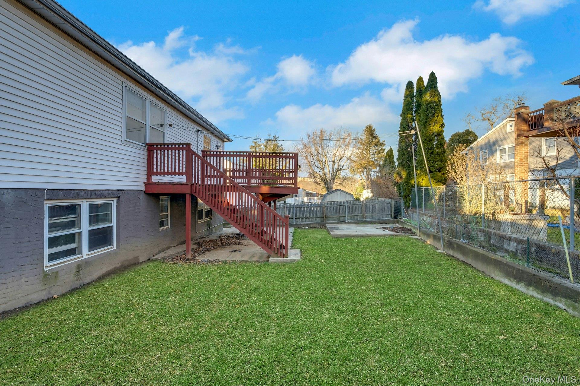 Yonkers, New York 10710, United States, 5 Bedrooms Bedrooms, ,4 BathroomsBathrooms,Residential,Active,249866