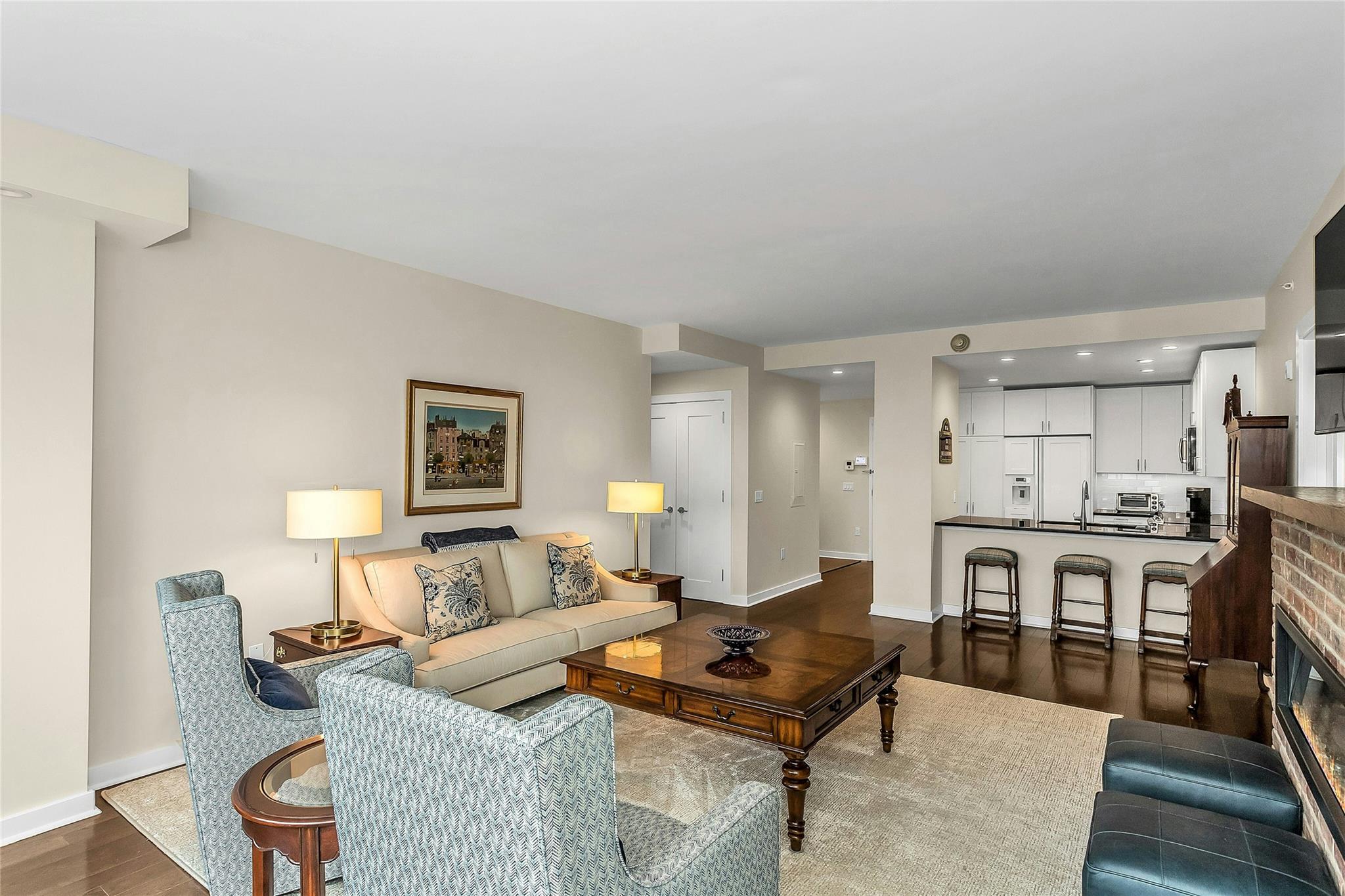 433 Main Street #203, Port Washington, New York image 4