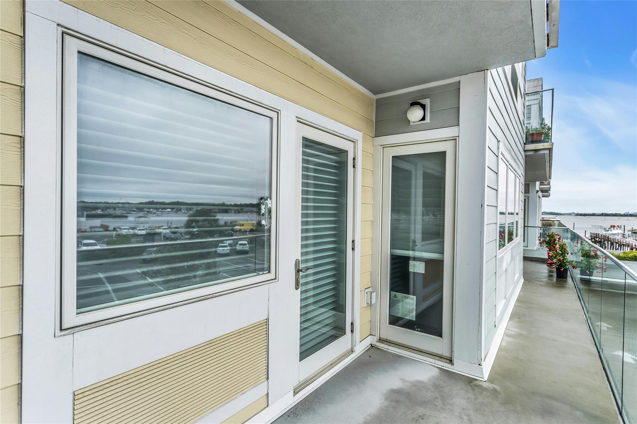 433 Main Street #203, Port Washington, New York image 23