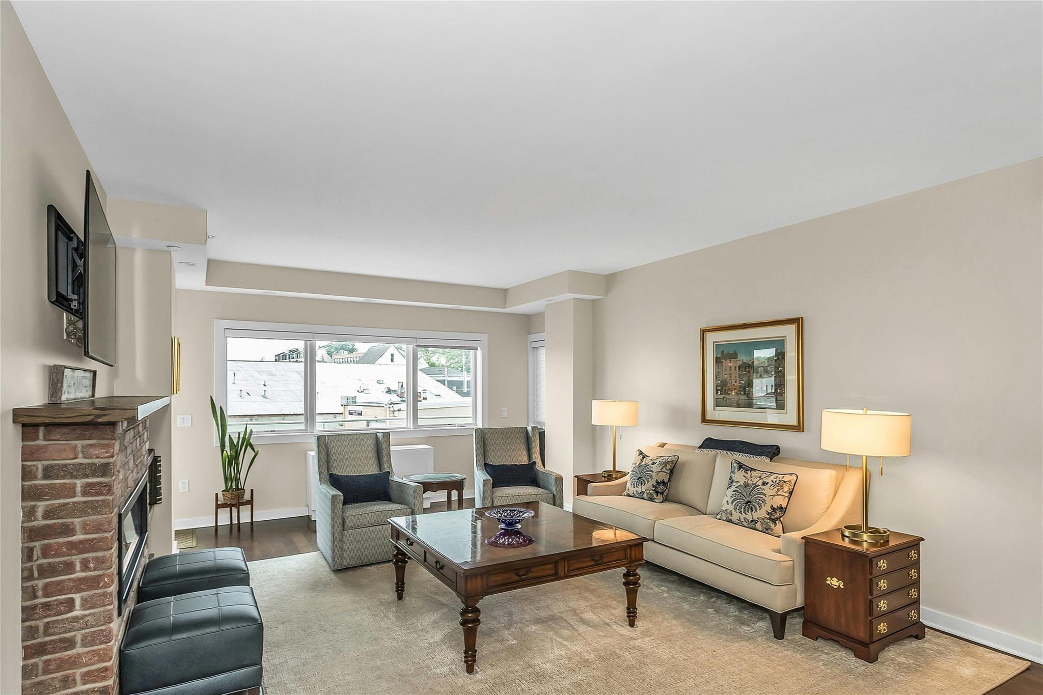 433 Main Street #203, Port Washington, New York image 3