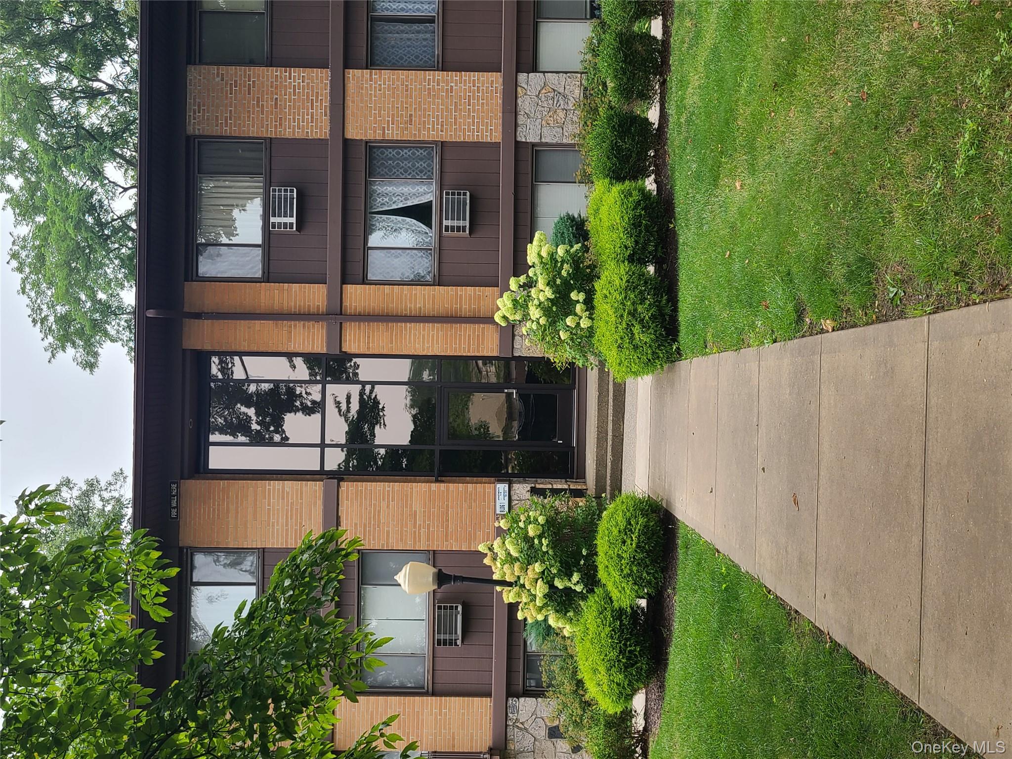 10 Oakwood Terrace 18
