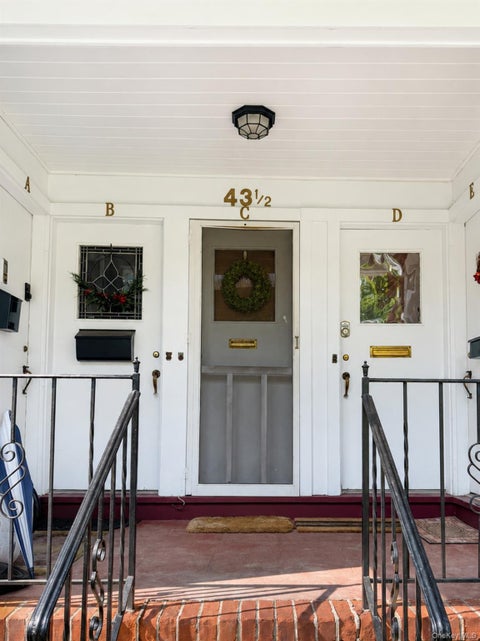 Apartment For Rent - 43 1/2 Carpenter Avenue #D<br/> Mount Kisco, NY 10549