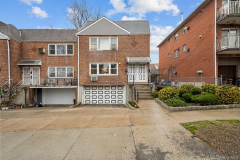 8414 Lefferts Boulevard Kew Gardens NY 11415