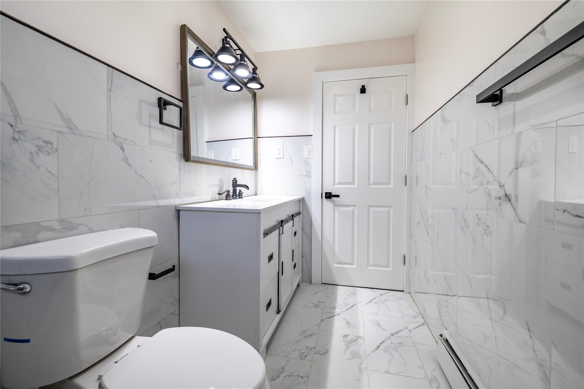85 Webster Avenue, Port Washington, New York image 13