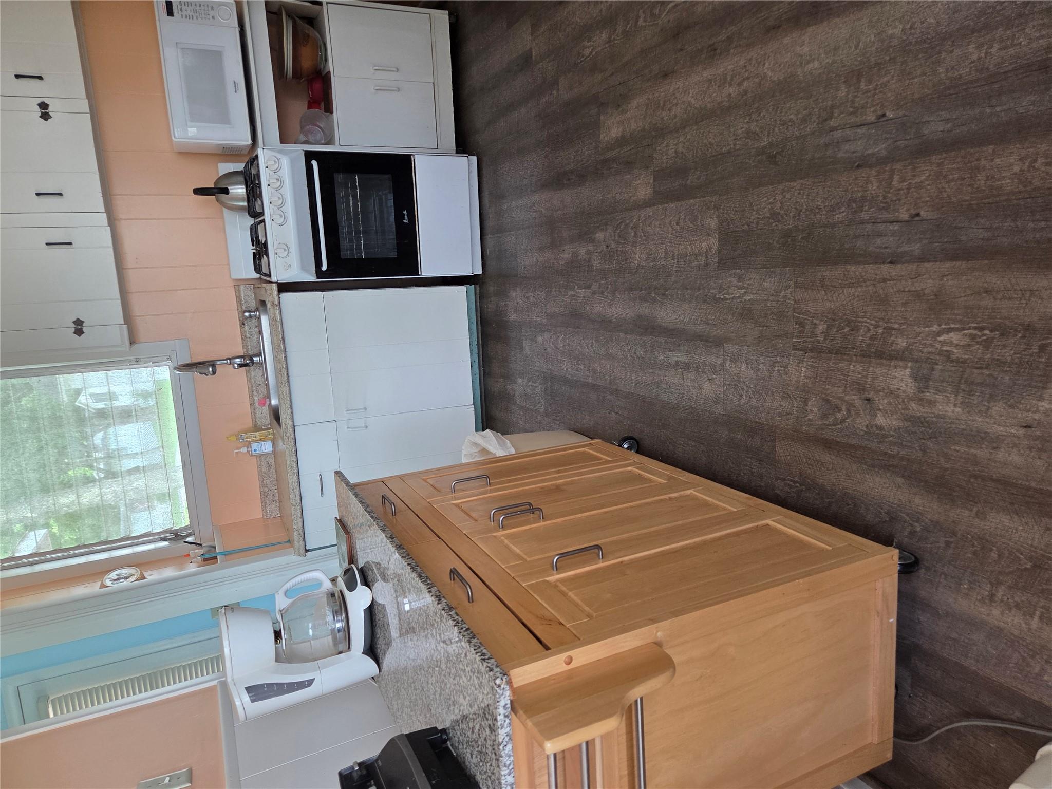 288 Sylvan Lake Road 4 Azeala