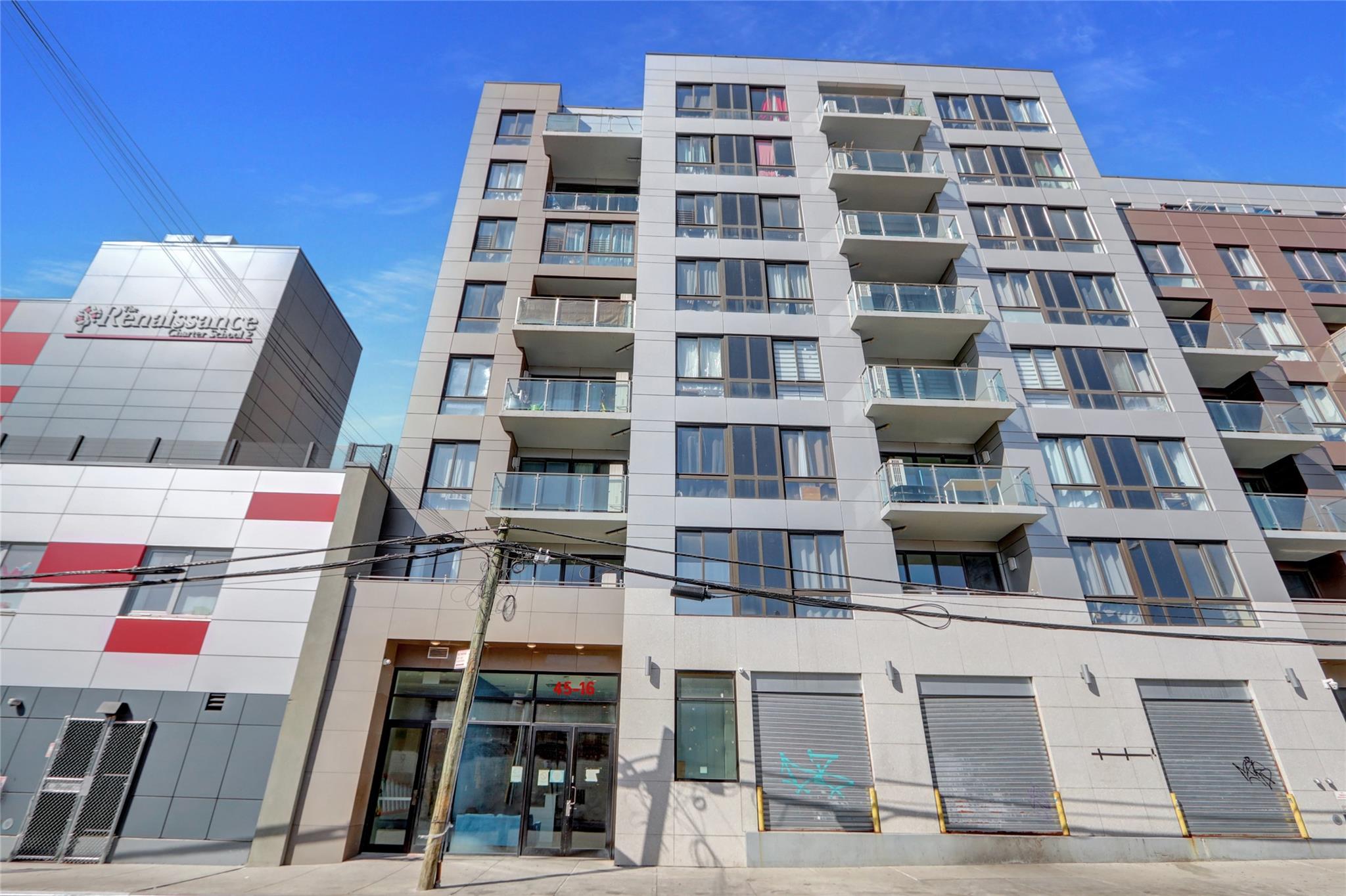 83rd Street E2j, Elmhurst, Queens, NY - 1 Bedrooms  
1 Bathrooms  
3 Rooms - 
