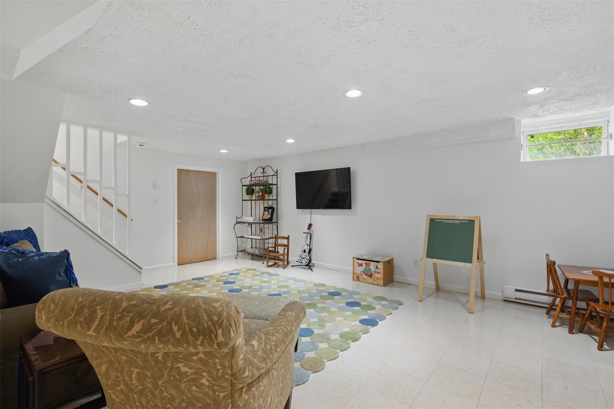 33 Mulligan Lane, Irvington, New York image 32
