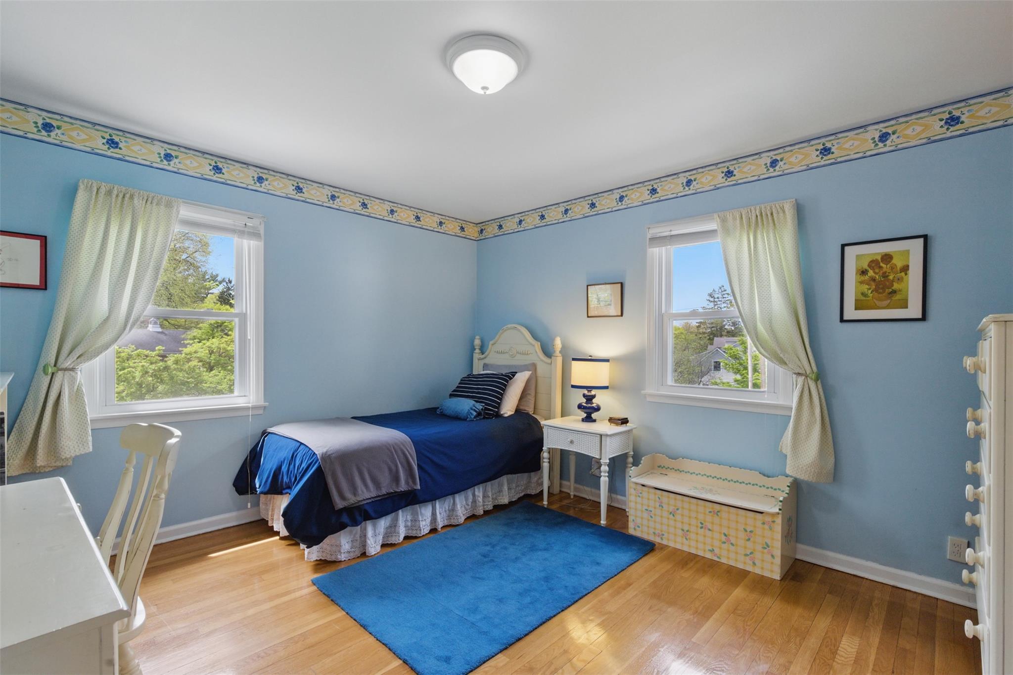 33 Mulligan Lane, Irvington, New York image 24