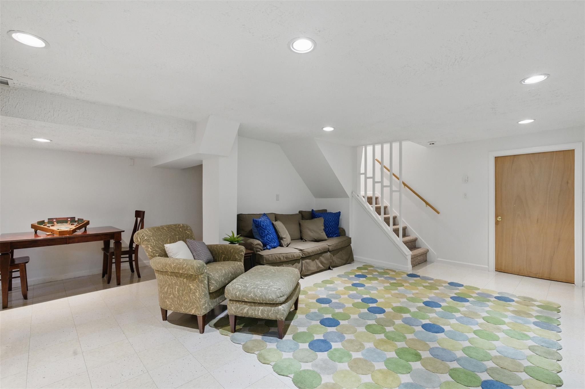 33 Mulligan Lane, Irvington, New York image 30