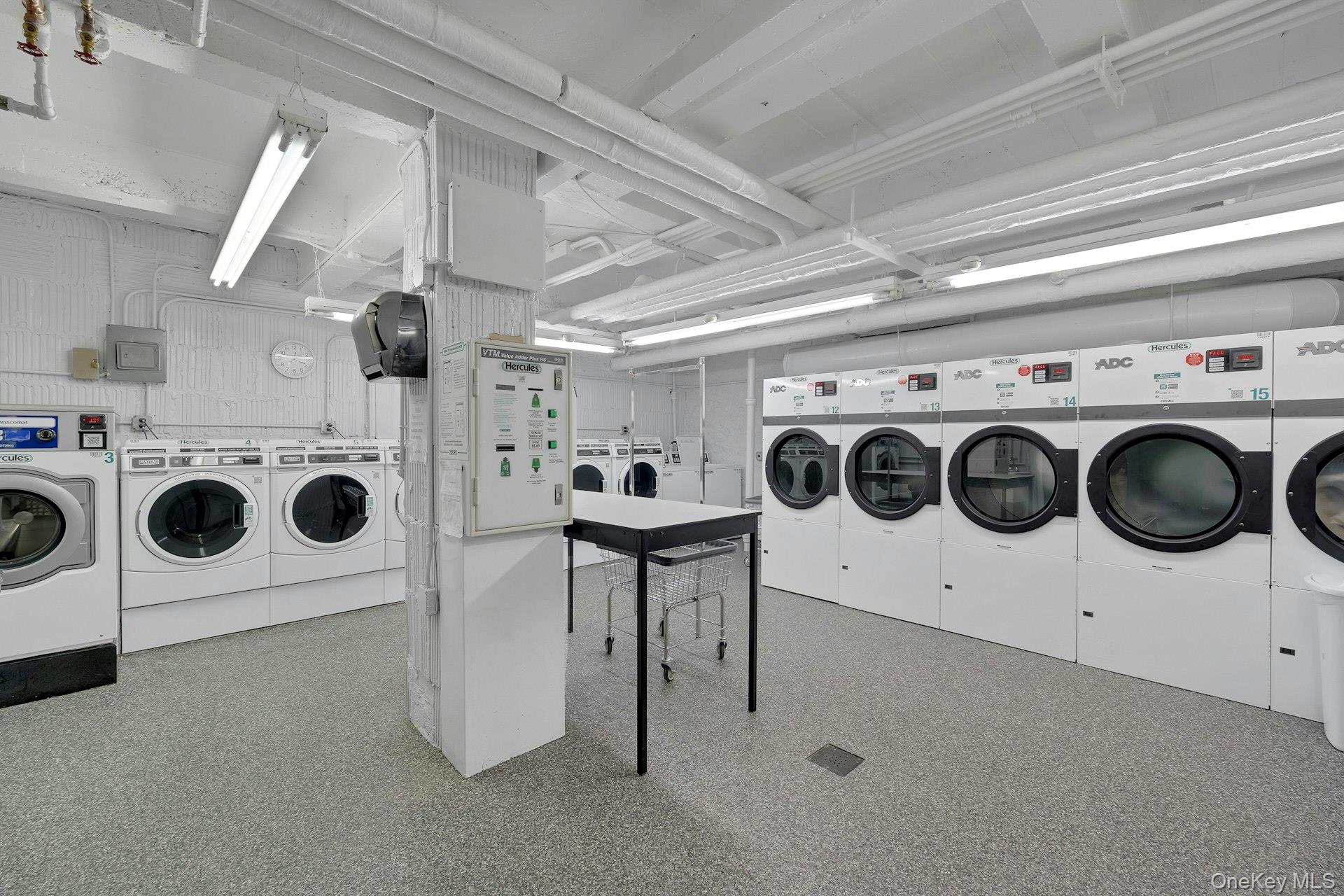 Scarsdale, New York 10583, United States, 2 Bedrooms Bedrooms, ,1 BathroomBathrooms,Residential,Active,222915