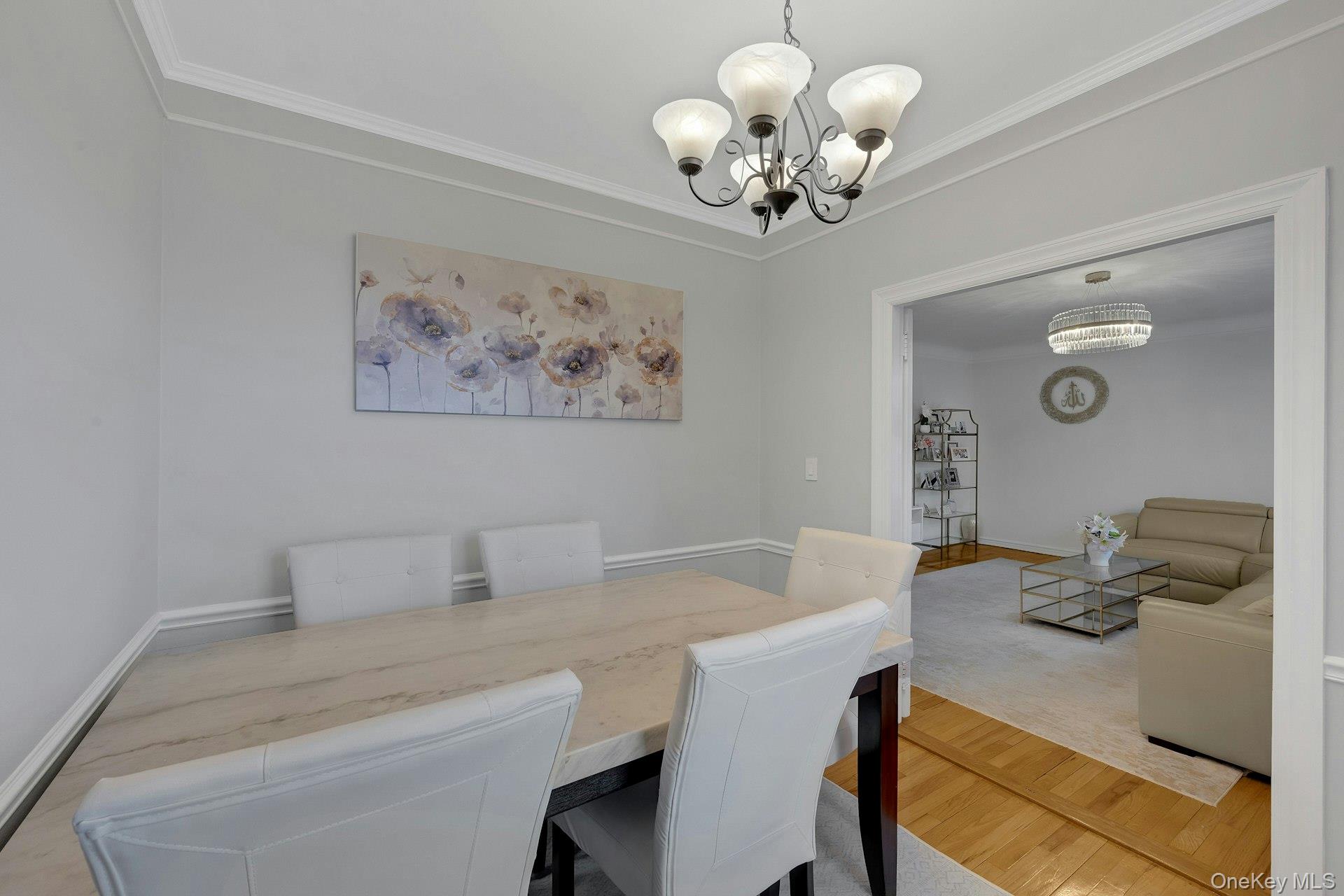 Scarsdale, New York 10583, United States, 2 Bedrooms Bedrooms, ,1 BathroomBathrooms,Residential,Active,222915